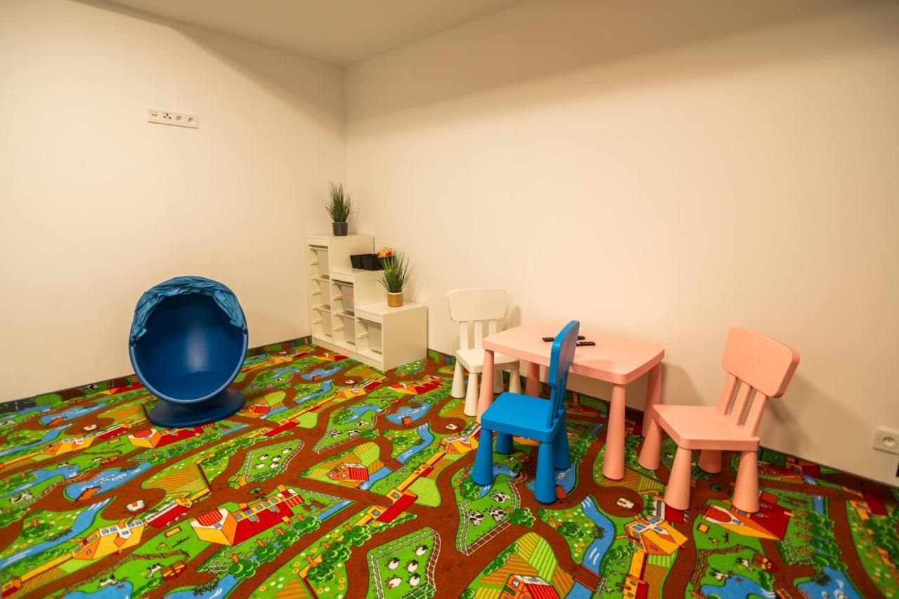 Invest Centrum Park 11 Шклярська Поремба